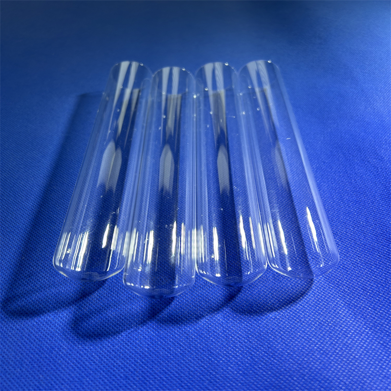 Quartz Tubes in Factory